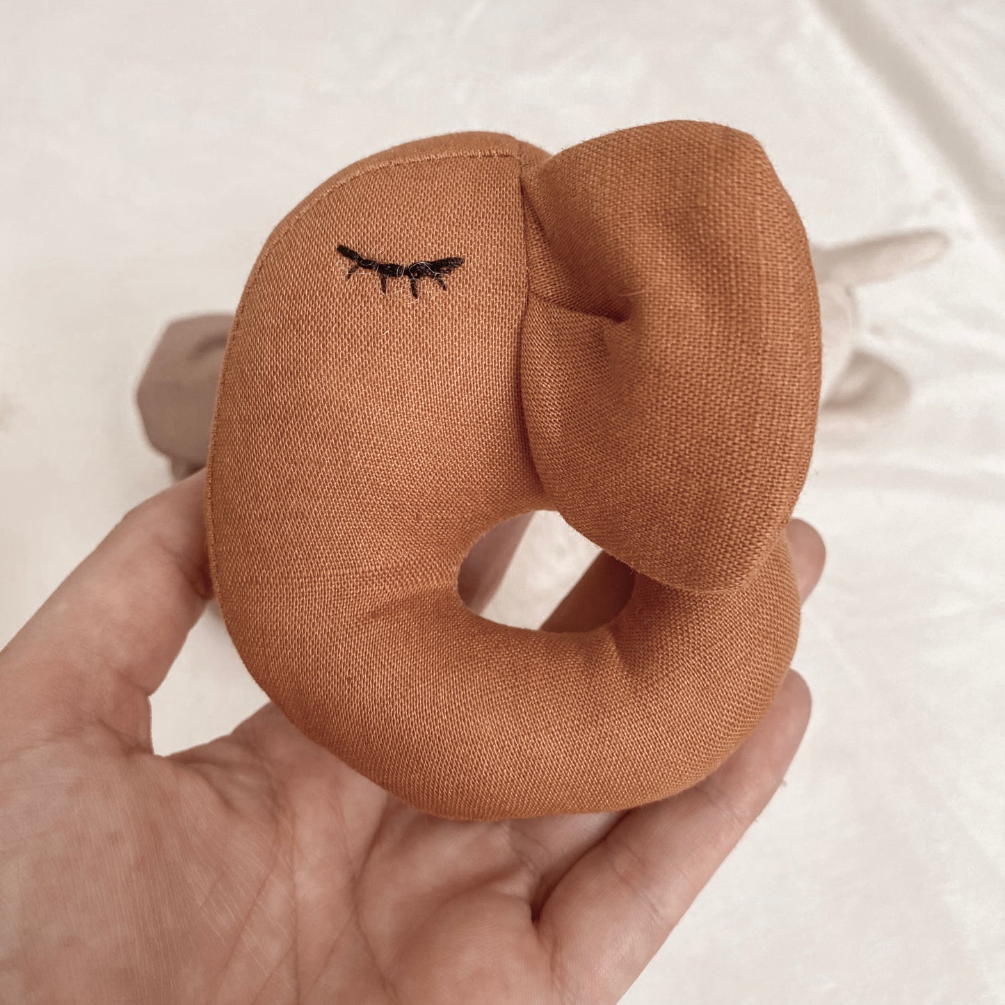 Ellie Rattle
